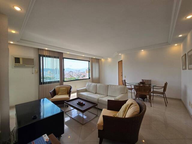 #1 - Apartamento para Venda em Santos - SP