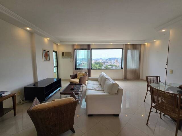 #1 - Apartamento para Venda em Santos - SP